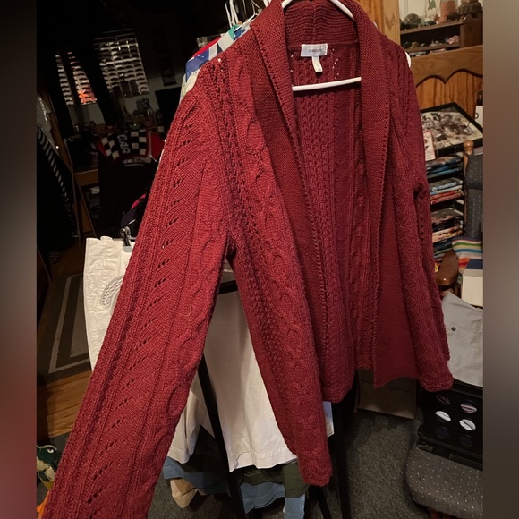 Sweater - Picture 2 of 3